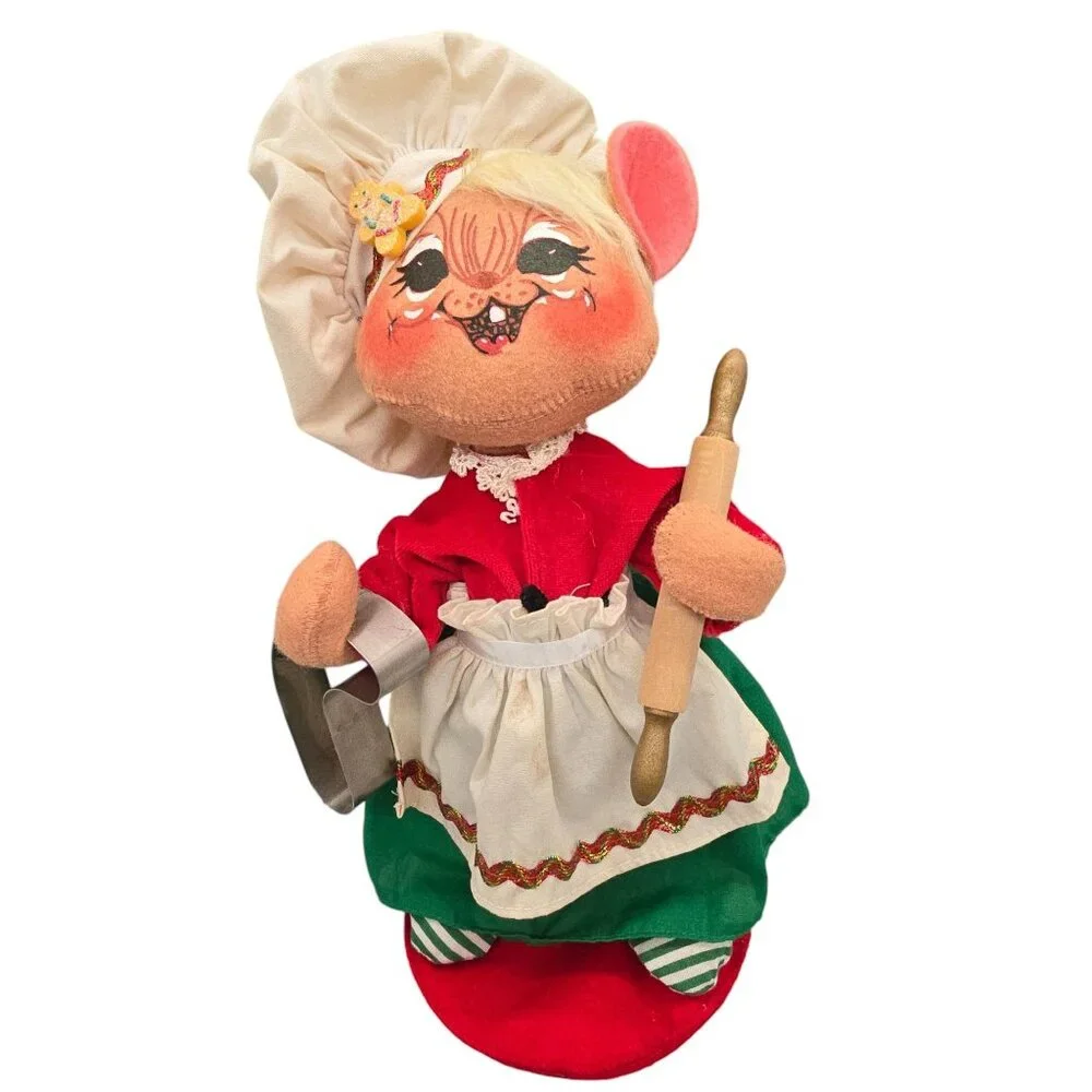 Annalee 2008 Chef Mouse Doll Rolling Pin & Cookie Cutter 10